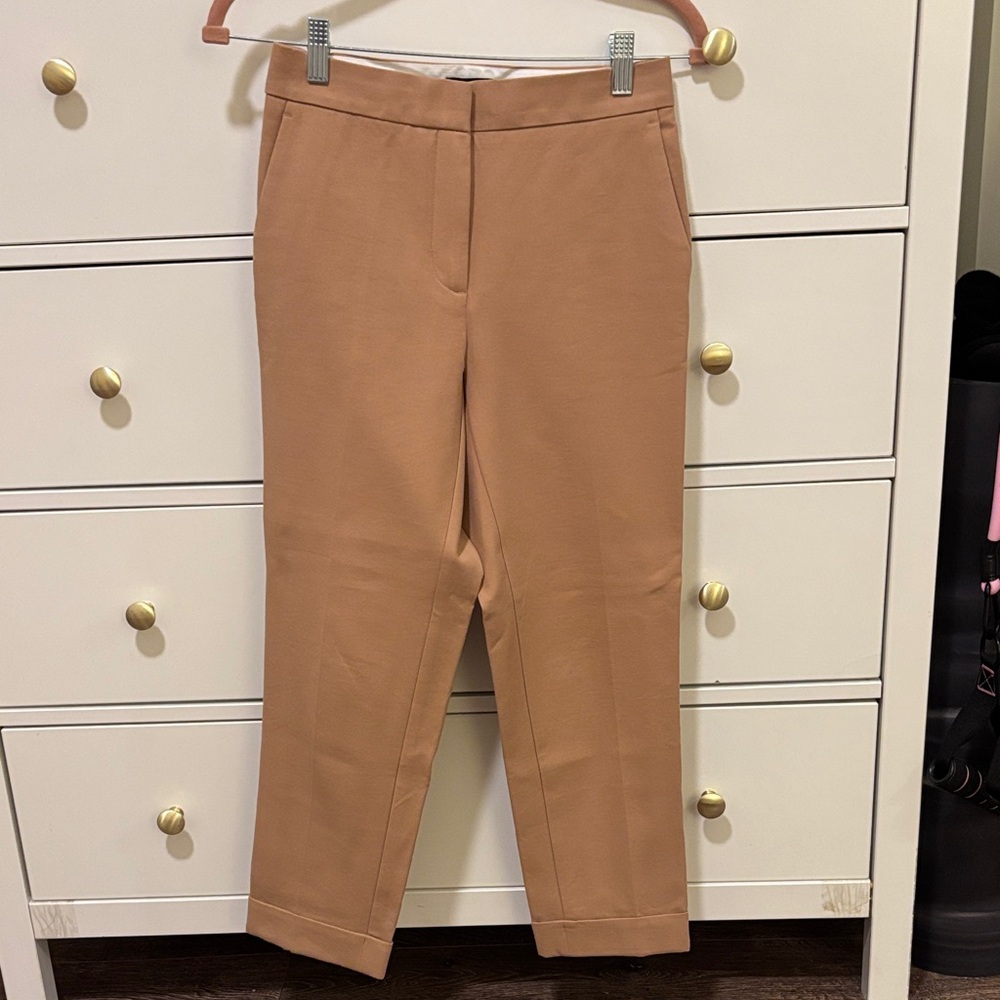 Ann Taylor The Ankle Pants in 00 petite (curvy fit, high rise) - Camel